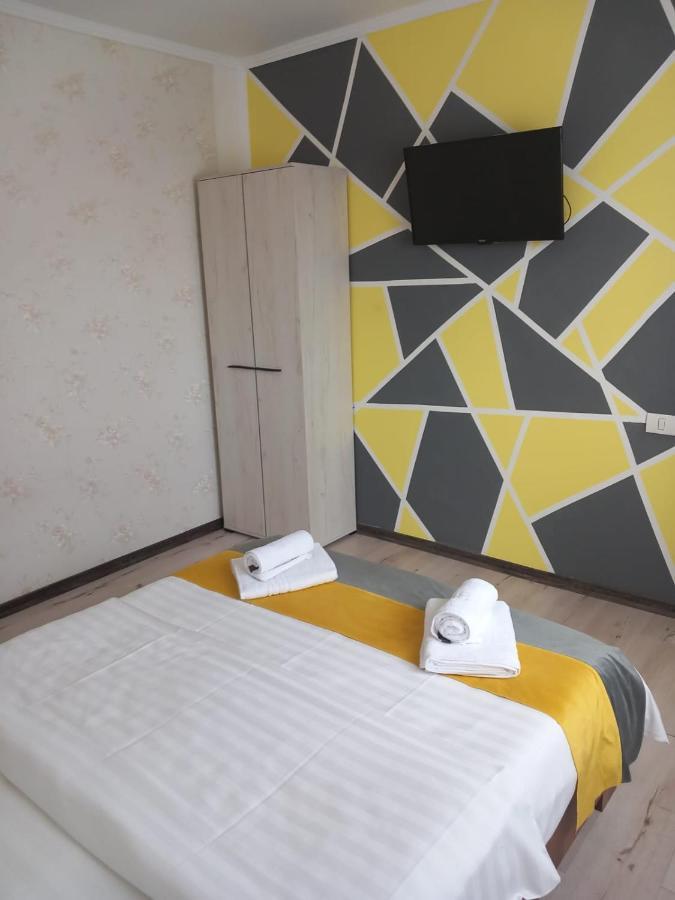 Casa Davison Apartment Targu Jiu Exterior photo